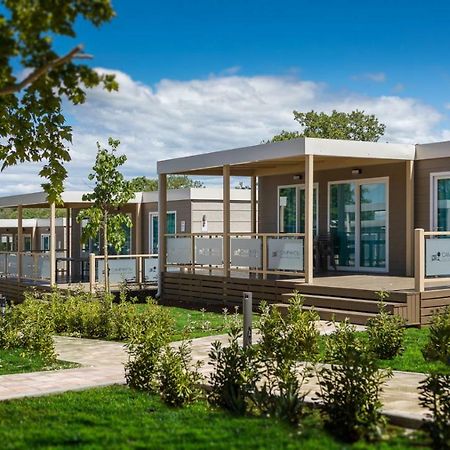 Tar-Vabriga Mobile Homes - Lanterna Premium Camping Resort מראה חיצוני תמונה