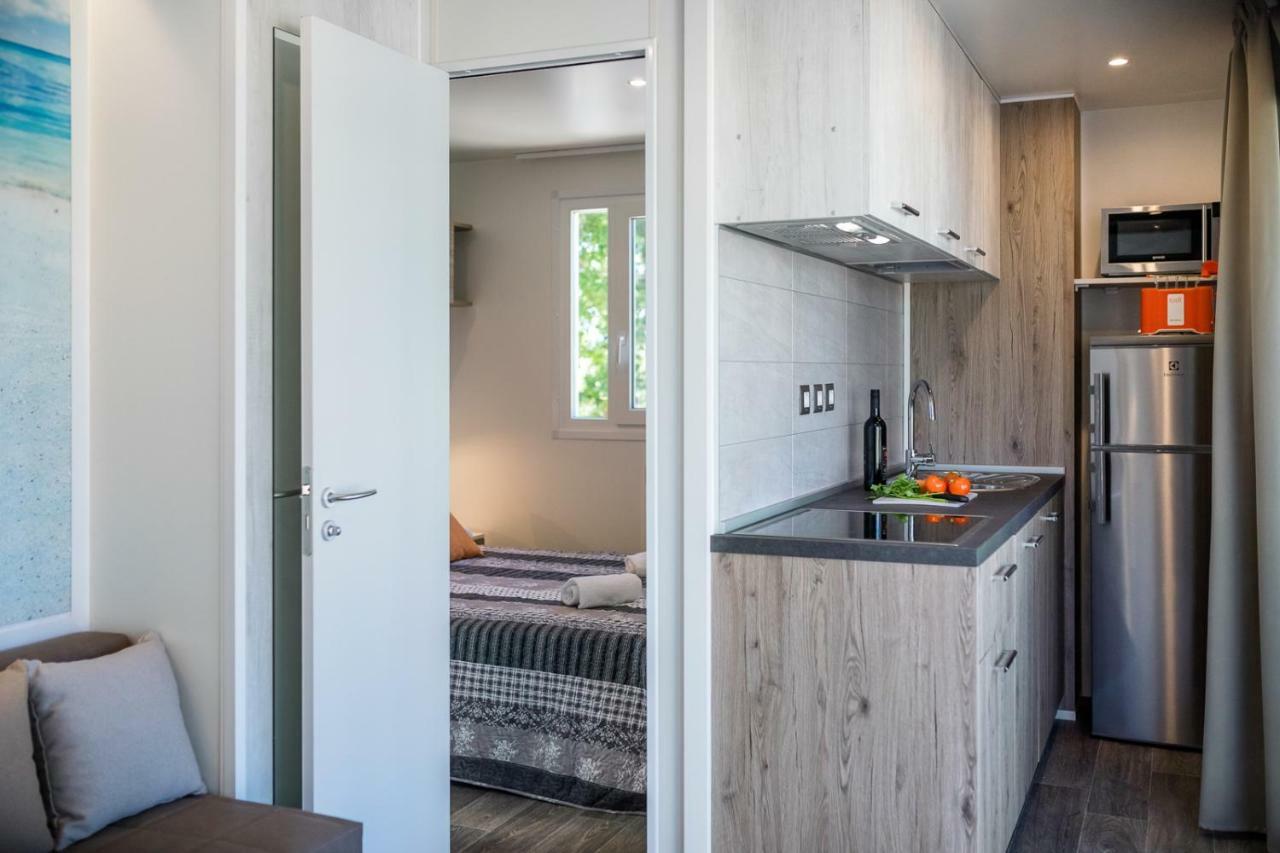Tar-Vabriga Mobile Homes - Lanterna Premium Camping Resort מראה חיצוני תמונה