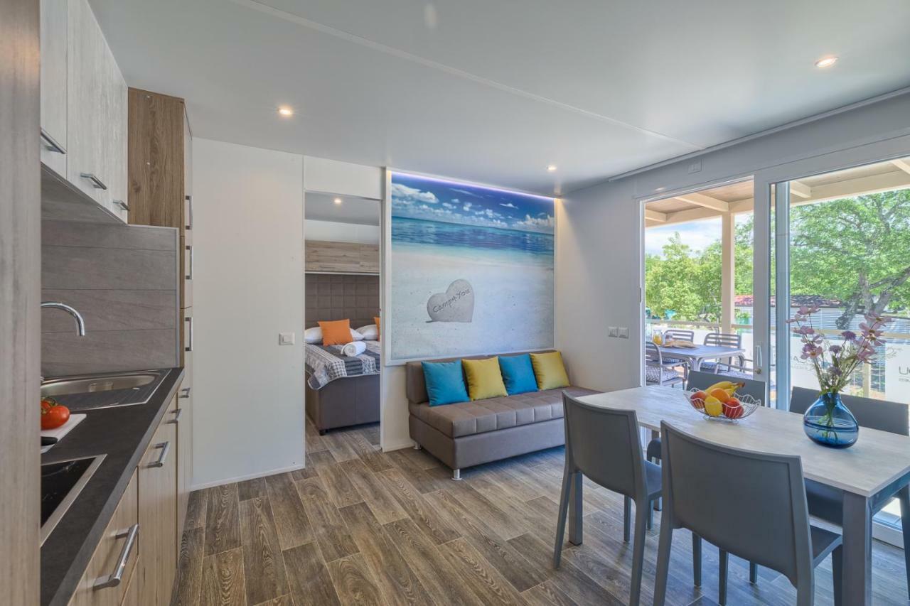 Tar-Vabriga Mobile Homes - Lanterna Premium Camping Resort מראה חיצוני תמונה