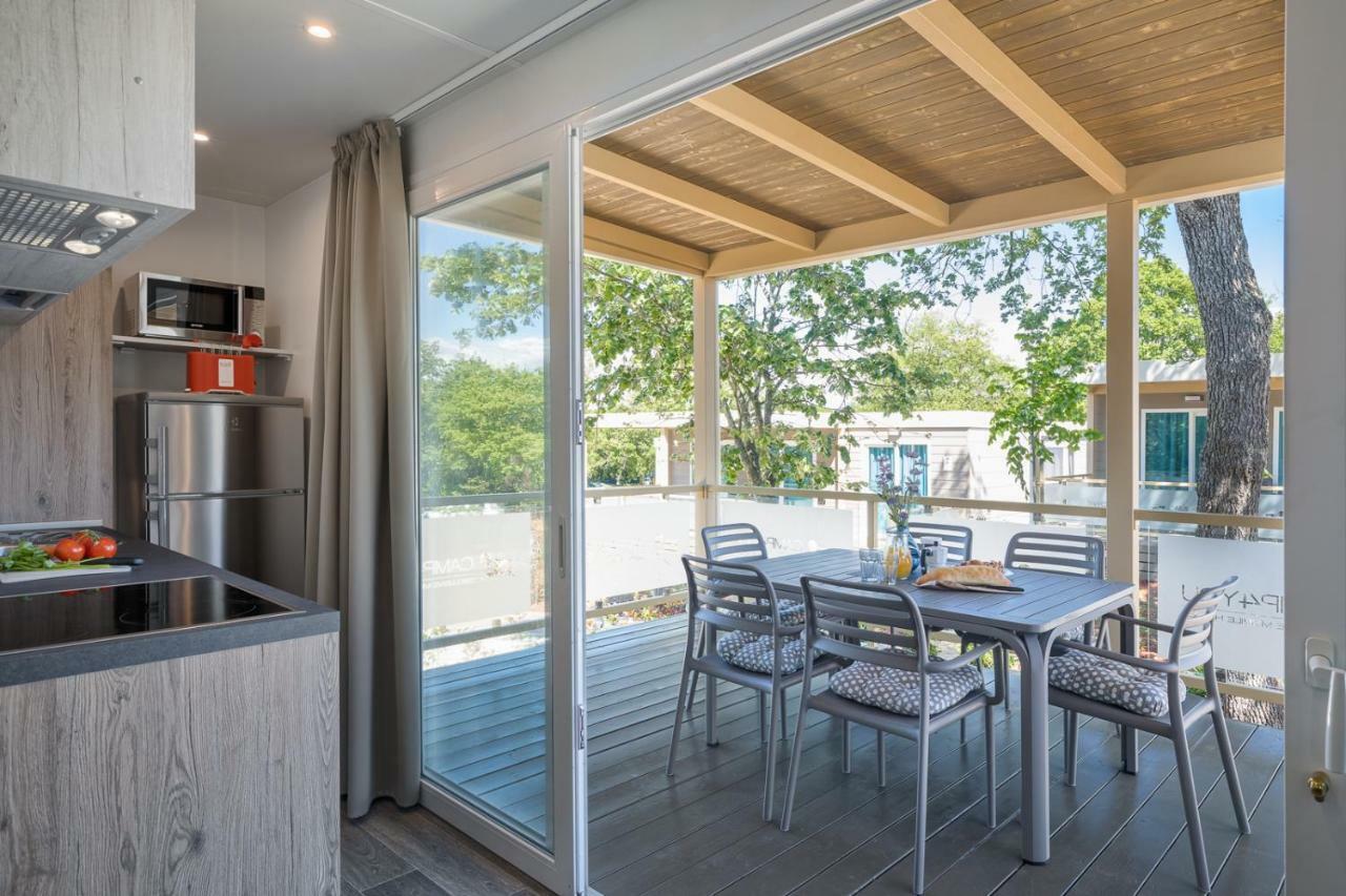 Tar-Vabriga Mobile Homes - Lanterna Premium Camping Resort מראה חיצוני תמונה