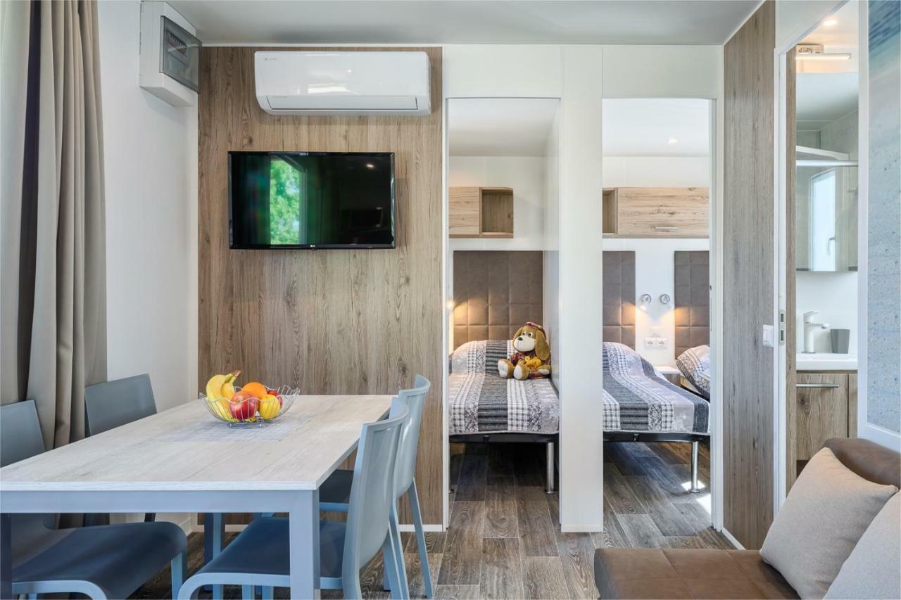 Tar-Vabriga Mobile Homes - Lanterna Premium Camping Resort מראה חיצוני תמונה